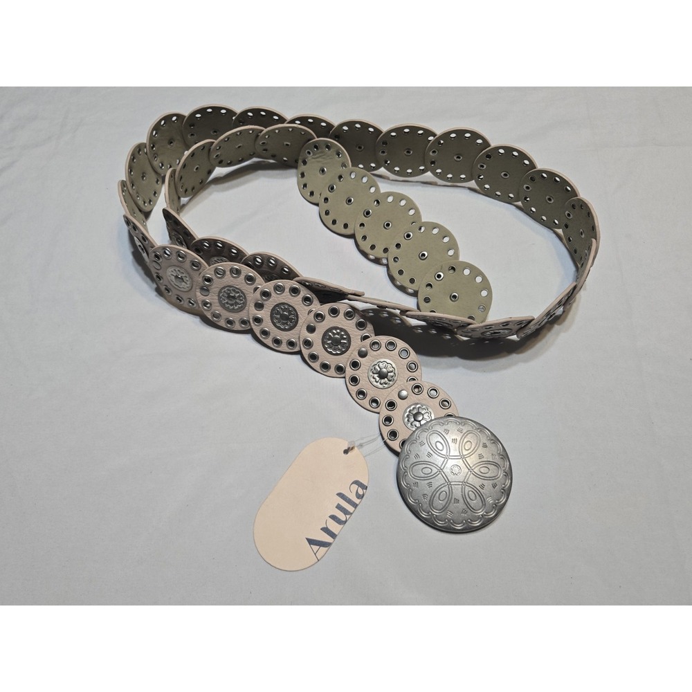 Arula Boho Western Disc Belt Size B/2X Cream Silver Buckle Eyelets Embellished